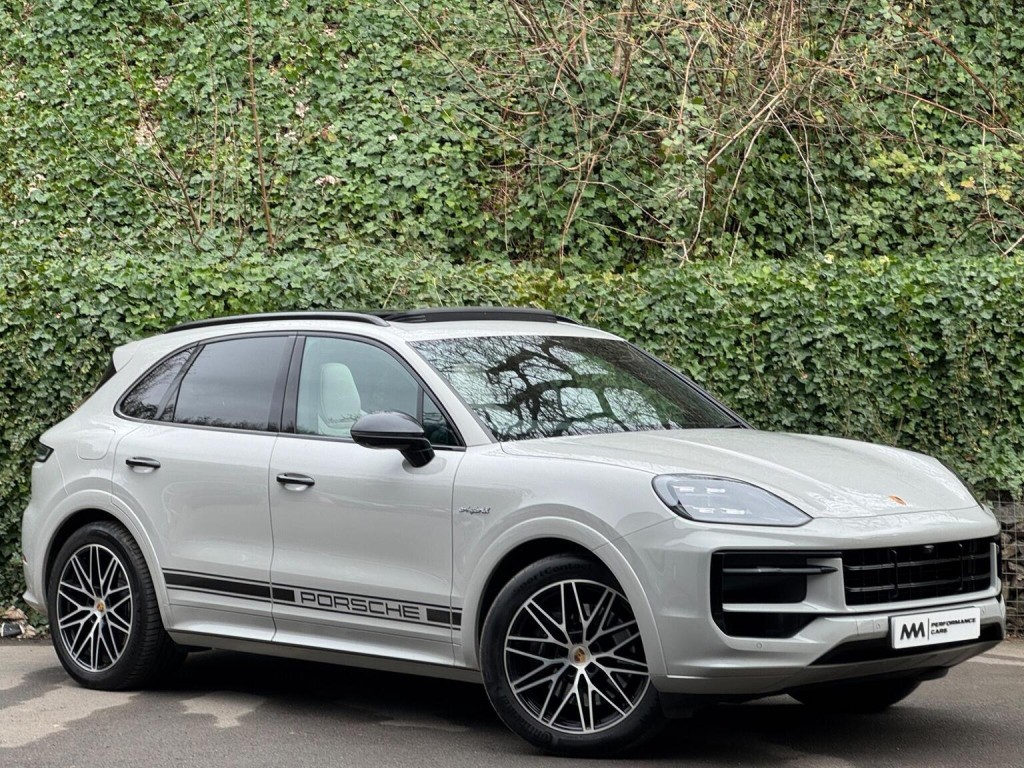 2023 Porsche Cayenne