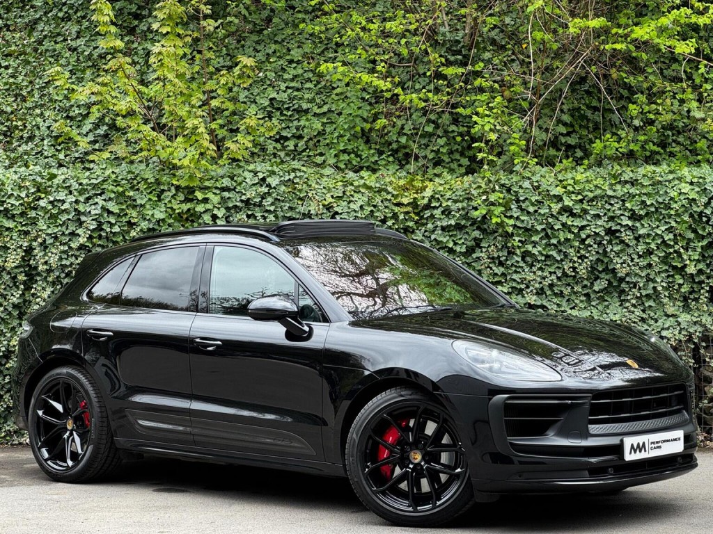 2022 Porsche MACAN